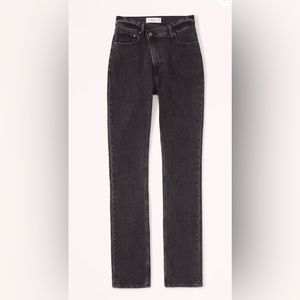 Ultra High Rise 90s Slim Straight Jean